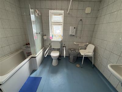 Picture 5